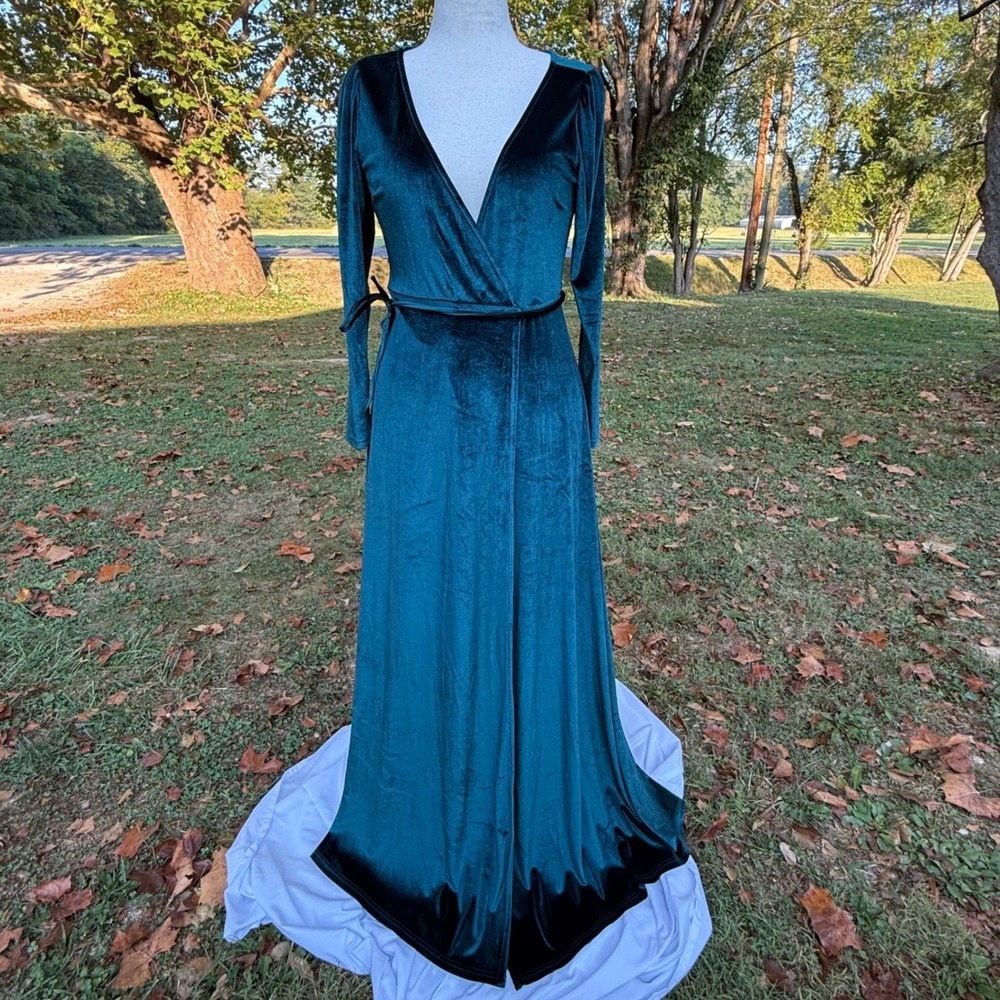 Baltic Born Esmerelda Velvet M Wrap Maxi Dress Jade Green Long Sleeve Gown NWT - Picture 2 of 10